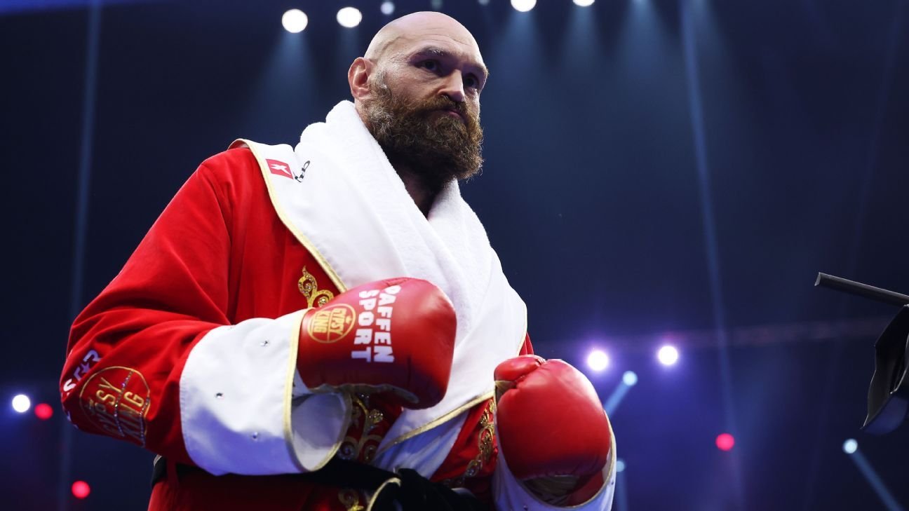 Tyson Fury to face Arslanbek Makhmudov in comeback fight