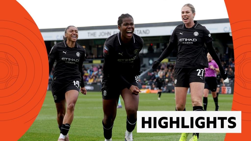 Late Shaw goal sends Man City clear at top