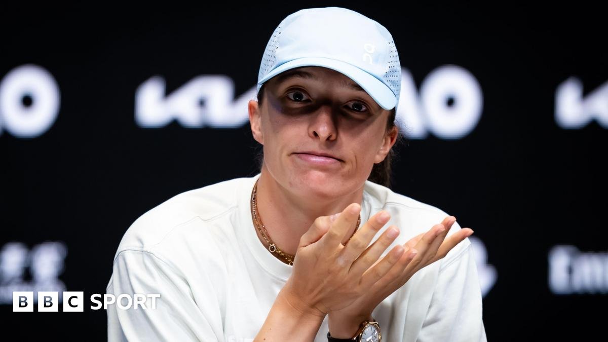 Australian Open 2026: Iga Swiatek and Jessica Pegula criticise cameras in players’ areas at Melbourne Park