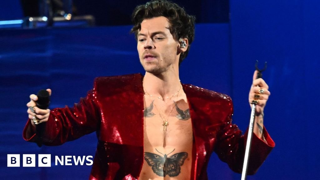 Harry Styles to break Wembley Stadium record with 12 shows