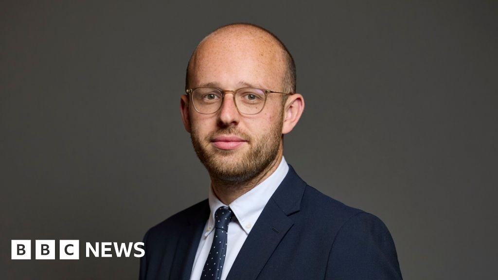 Channel Islands push back on Russian money claims