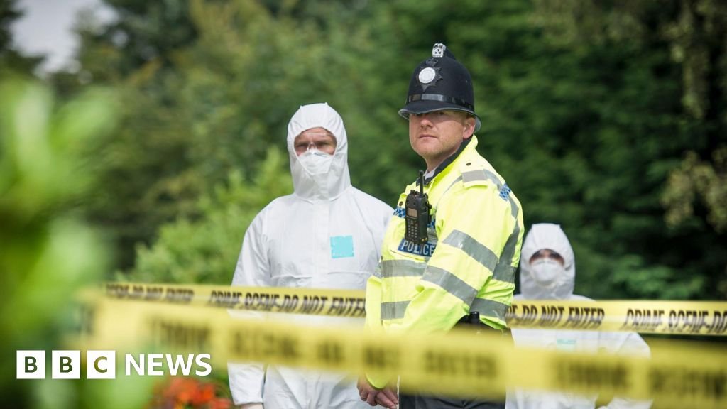 Homicides at lowest level in nearly 50 years, ONS says