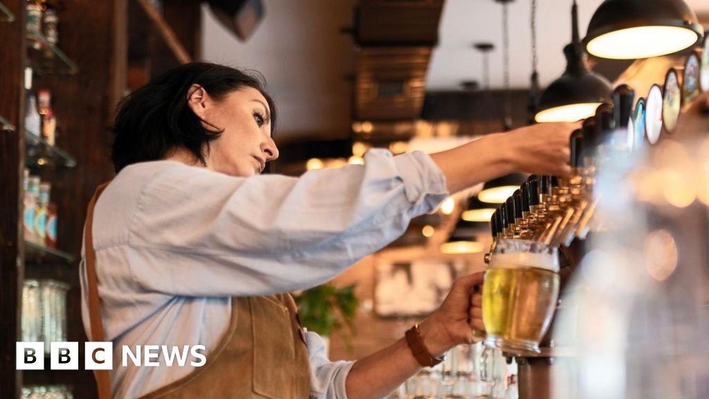 Pubs to get £80m support package after business rates backlash
