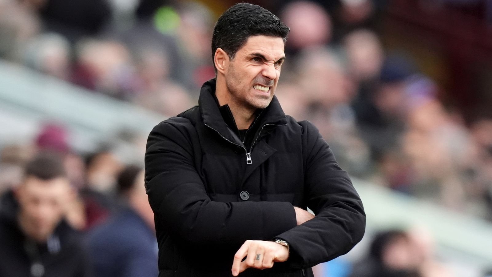 Arsenal boss Mikel Arteta encouraged by ‘beautiful’ meeting with players in wake of Man Utd defeat | Football News