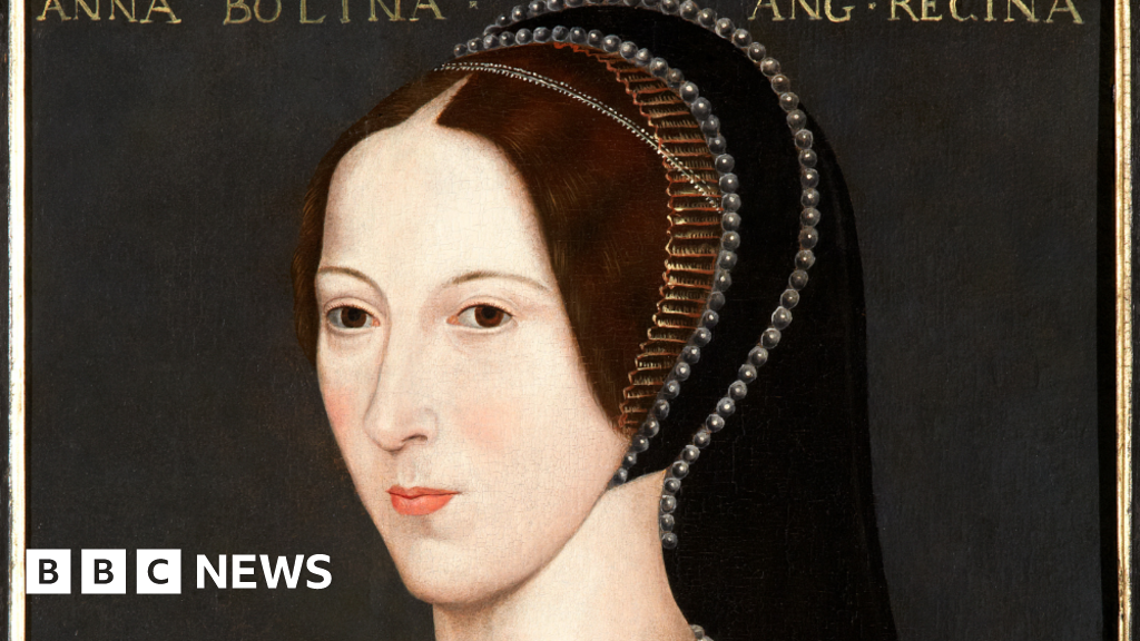 Infrared scans shed light on Anne Boleyn portrait