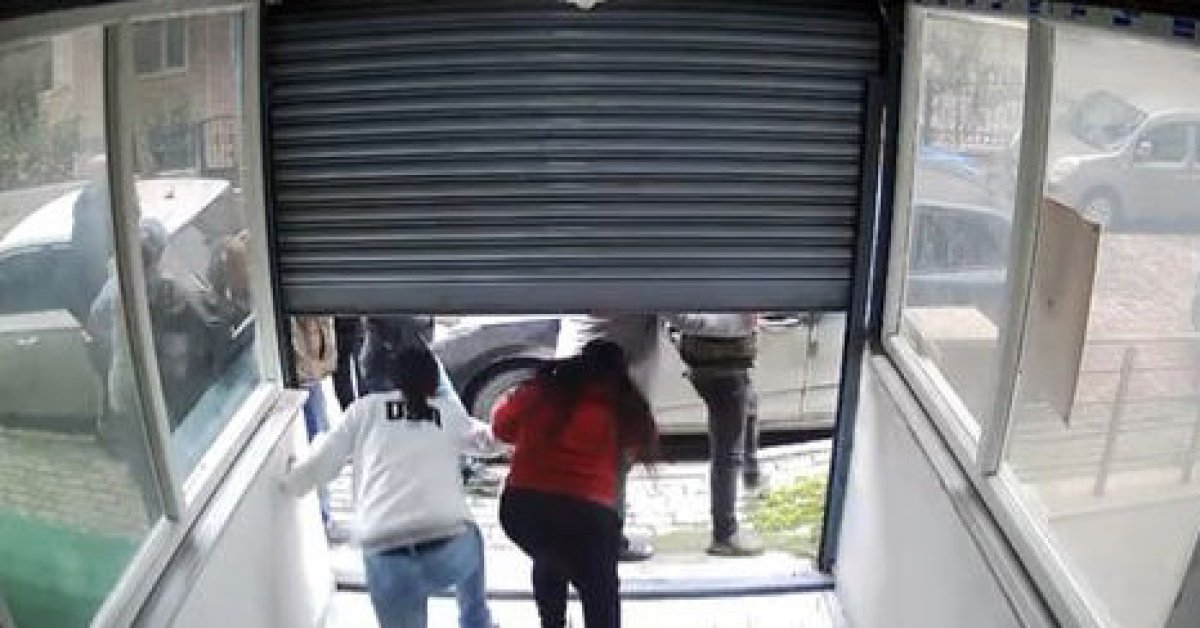 Son dakika: Avcılar’da işyerinde taciz iddiası… Esnaf yardıma koştu!