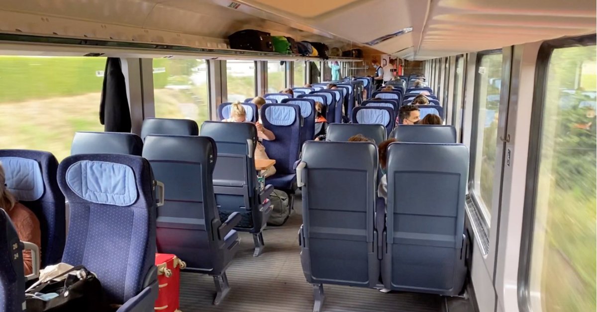 Almanya’da trende bilet kontrolü yapan kondüktör uğradığı saldırı sonucu hayatını kaybetti