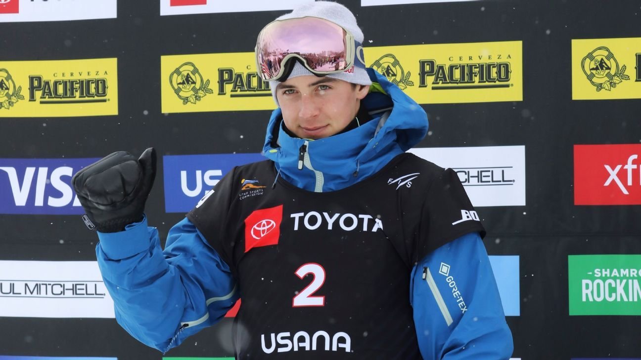 Mark McMorris scratched from Olympic big air after hard crash