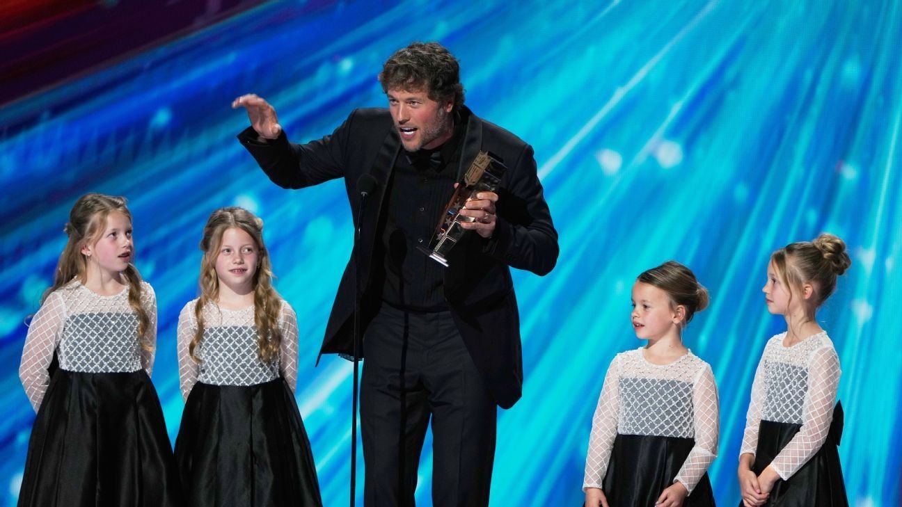 Matthew Stafford wins NFL MVP in closest vote since 2003