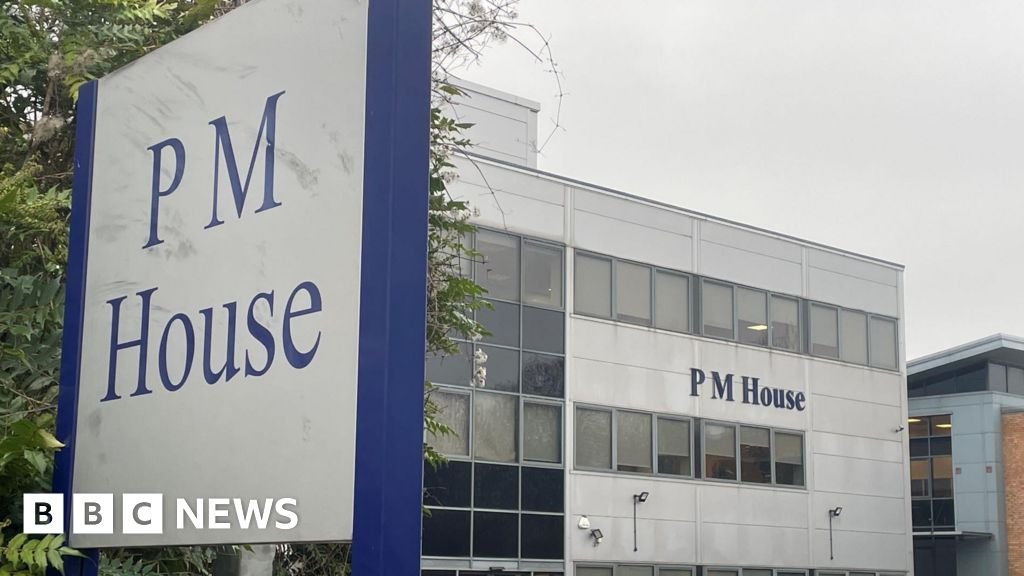 'Tens of thousands' affected by law firm collapse