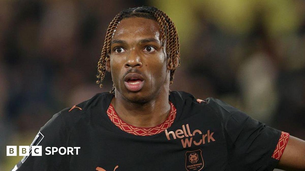 Jeremy Jacquet: Liverpool agree £60m deal for Rennes defender